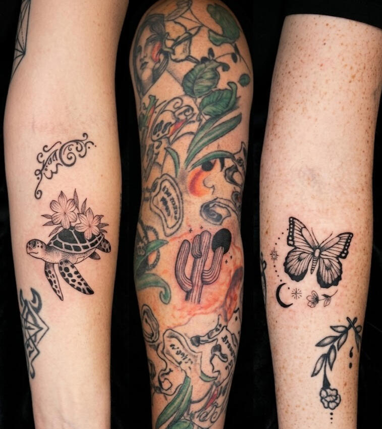 Collection de flash tattoos incluant tortue de mer, cactus et papillon